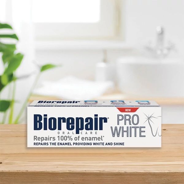 Зубная паста Biorepair Pro White Отбеливание и защита 75 мл 8017331054215 фото