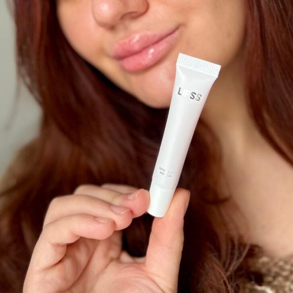 Блиск для губ Lipss Lipper Sparkling Holiday Lip Gloss нюдово рожевий 8 г 4820276880504 фото