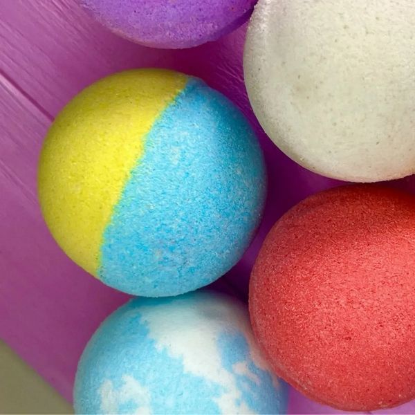 Бомбочка-гейзер для ванни Tink Rabbit Habbit Fortune Bath Bomb, 200 г 4823109406728 фото
