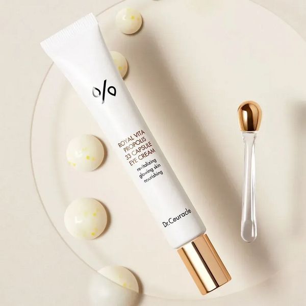 Крем під очі з екстрактом прополісу Dr.Ceuracle Royal Vita Propolis 33 Capsule Eye Cream, 20 мл 8806133615225 фото