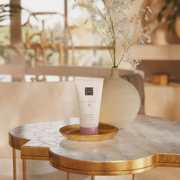 Шампунь для волос Rituals The Ritual Of Sakura Shampoo 70 мл 8719134195415 фото